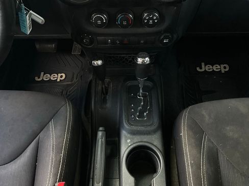 Used 2014 Jeep Wrangler Unlimited Sahara w/ Connectivity Group image 14