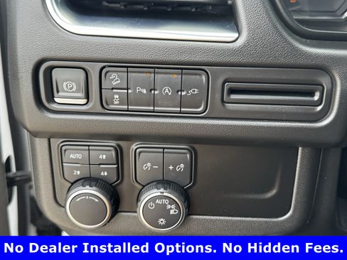 Used 2021 Chevrolet Tahoe Z71 AWD/4WD image 25