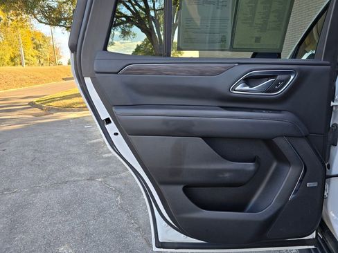 Used 2022 Chevrolet Tahoe LT image 45