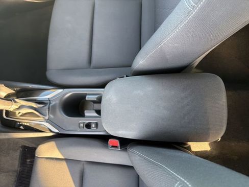 Used 2023 Toyota Corolla LE FWD image 23