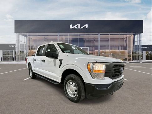 Used 2021 Ford F150 XL w/ Trailer Tow Package image 2