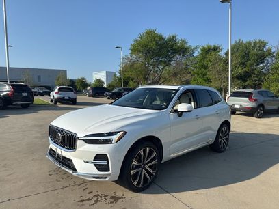 Used 2023 Volvo XC60 B5 Ultimate w/ Climate Package