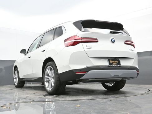 Used 2025 BMW X3 xDrive30i w/ Convenience Package image 43