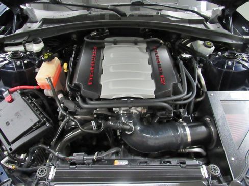 Used 2016 Chevrolet Camaro SS image 47