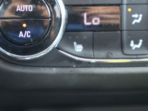 Used 2023 Chevrolet TrailBlazer ACTIV w/ Convenience Package FWD image 22