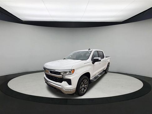 Used 2022 Chevrolet Silverado 1500 LT image 3