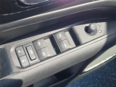 Used 2022 Jeep Compass Trailhawk AWD/4WD image 21