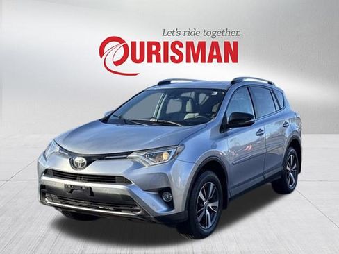 Used 2017 Toyota RAV4 XLE image 5