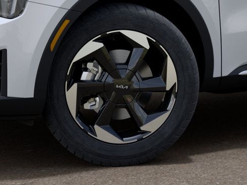 New 2026 Kia Sorento EX w/ EX Premium Package FWD image 9