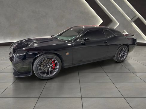 Used 2022 Dodge Challenger R/T Scat Pack w/ Plus Package RWD image 6