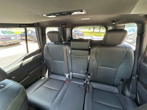 Certified 2025 Lexus GX 550 w/ Accessory Package (CT) AWD/4WD image 20