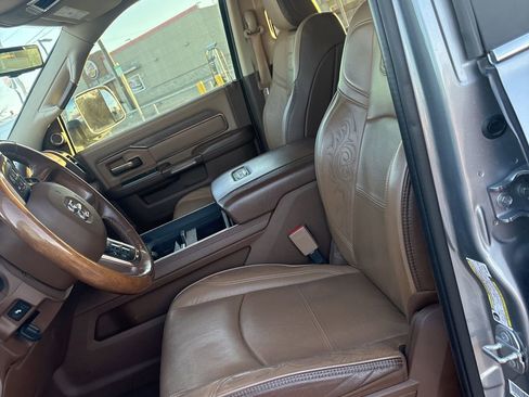 Used 2022 RAM 2500 Limited image 10