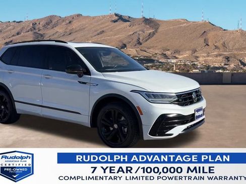 Used 2023 Volkswagen Tiguan SE R-Line image 8