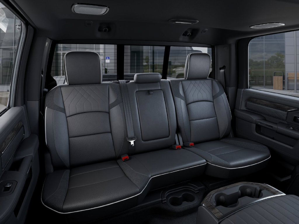 New 2026 RAM 2500 Limited AWD/4WD image 15
