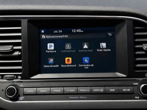 Used 2017 Hyundai Elantra SE FWD image 13