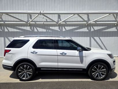 Used 2019 Ford Explorer Platinum