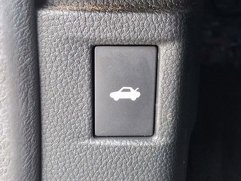 Used 2025 Honda Accord LX image 26