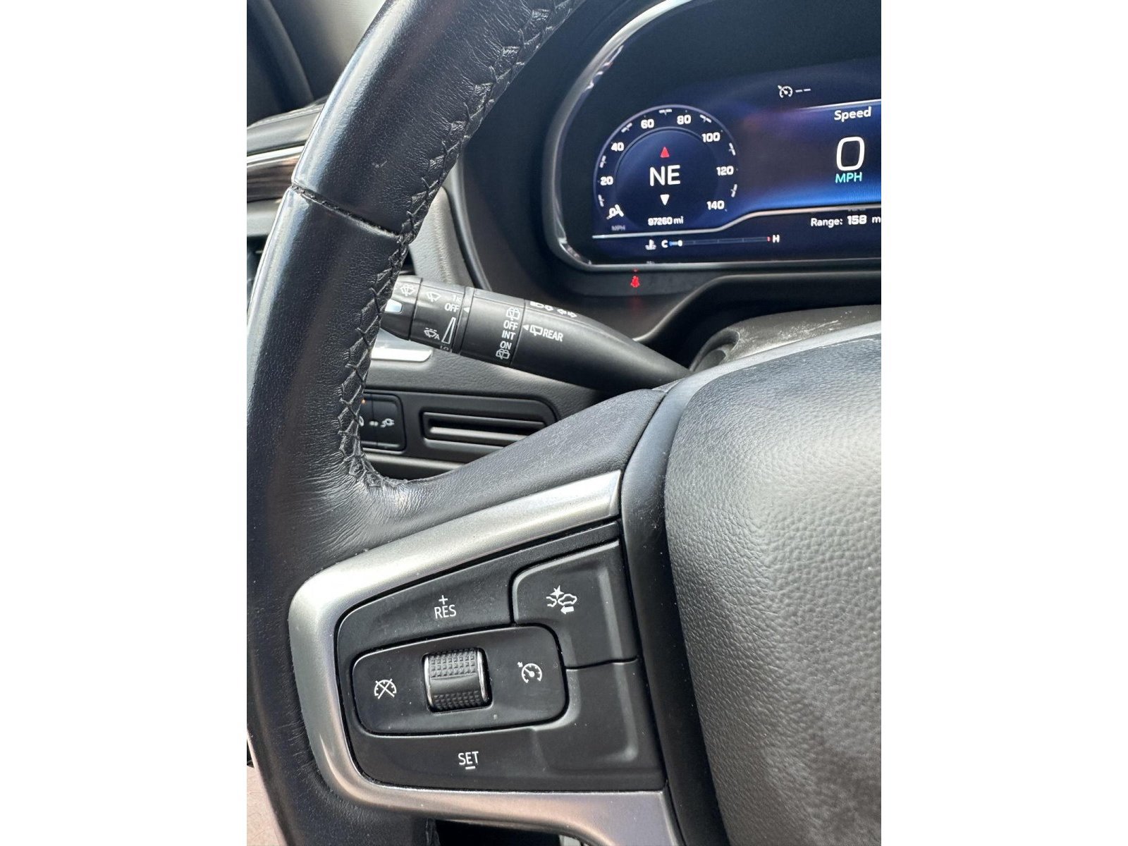 Used 2022 Chevrolet Tahoe LT AWD/4WD image 27