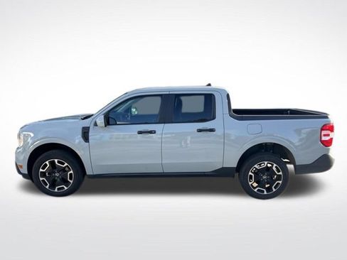 Used 2023 Ford Maverick XL FWD image 3