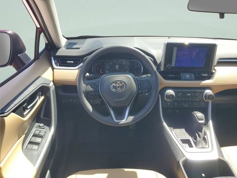 Certified 2023 Toyota RAV4 XLE Premium image 23