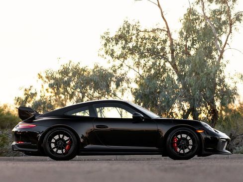 Used 2018 Porsche 911 GT3 image 23