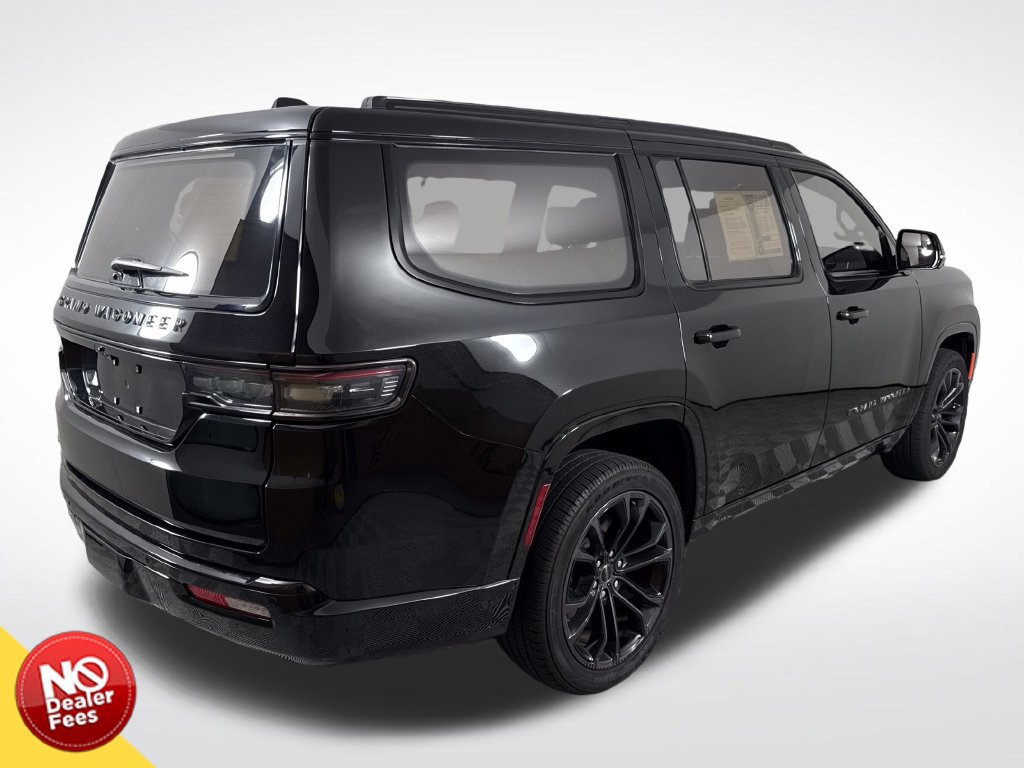 Used 2023 Jeep Grand Wagoneer Series III w/ Quick Order Packagew 28T AWD/4WD image 3