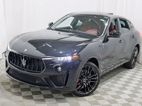 Used 2022 Maserati Levante Modena S AWD/4WD image 6
