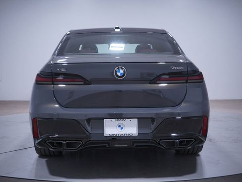 New 2026 BMW 760i xDrive w/ Executive Package image 5