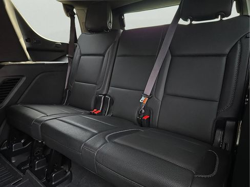 Used 2023 GMC Yukon Denali AWD/4WD image 10