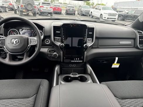 Used 2026 RAM 1500 Big Horn AWD/4WD image 8
