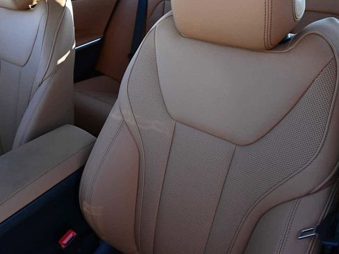 New 2026 BMW 330i Sedan w/ Premium Package image 9