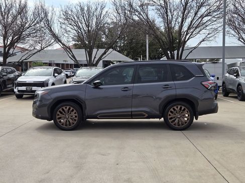 Used 2025 Subaru Forester Sport w/ Popular Package #1 AWD/4WD image 12