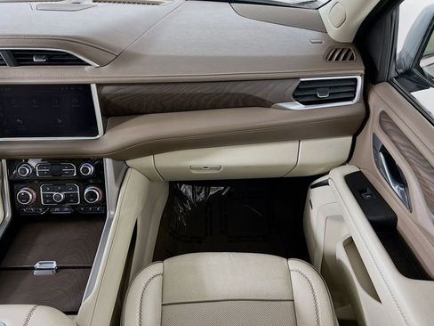 Used 2023 GMC Yukon Denali w/ Max Trailering Package image 24