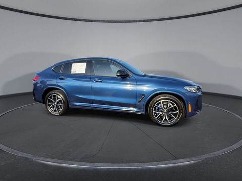 Used 2025 BMW X4 M40i w/ Premium Package AWD/4WD image 2