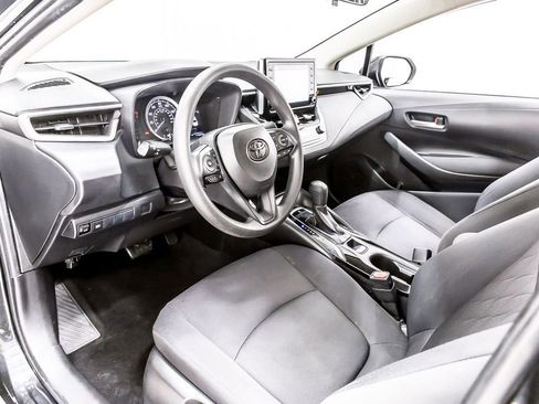 Used 2020 Toyota Corolla LE FWD image 27
