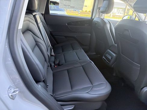 New 2026 Lincoln Nautilus Premier AWD/4WD image 10