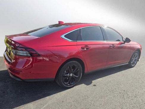 Used 2023 Honda Accord EX image 3