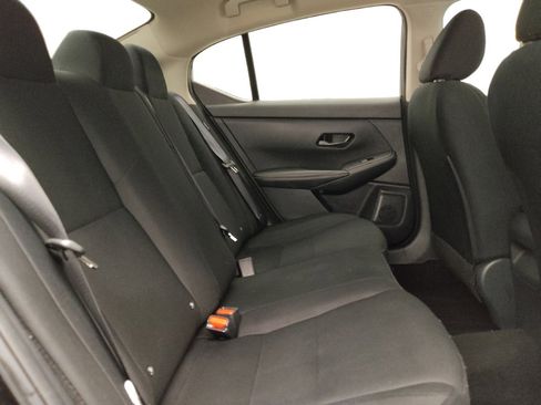 Used 2025 Nissan Sentra S image 19