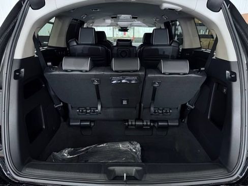 New 2026 Honda Odyssey Elite image 11