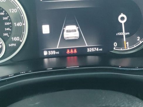 Used 2025 Genesis GV70 2.5T image 16