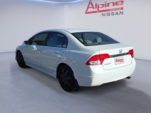 Used 2011 Honda Civic LX image 3