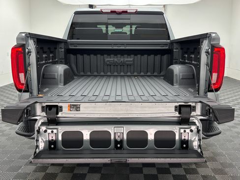 New 2026 GMC Sierra 1500 AT4 w/ AT4 Premium Package AWD/4WD image 11