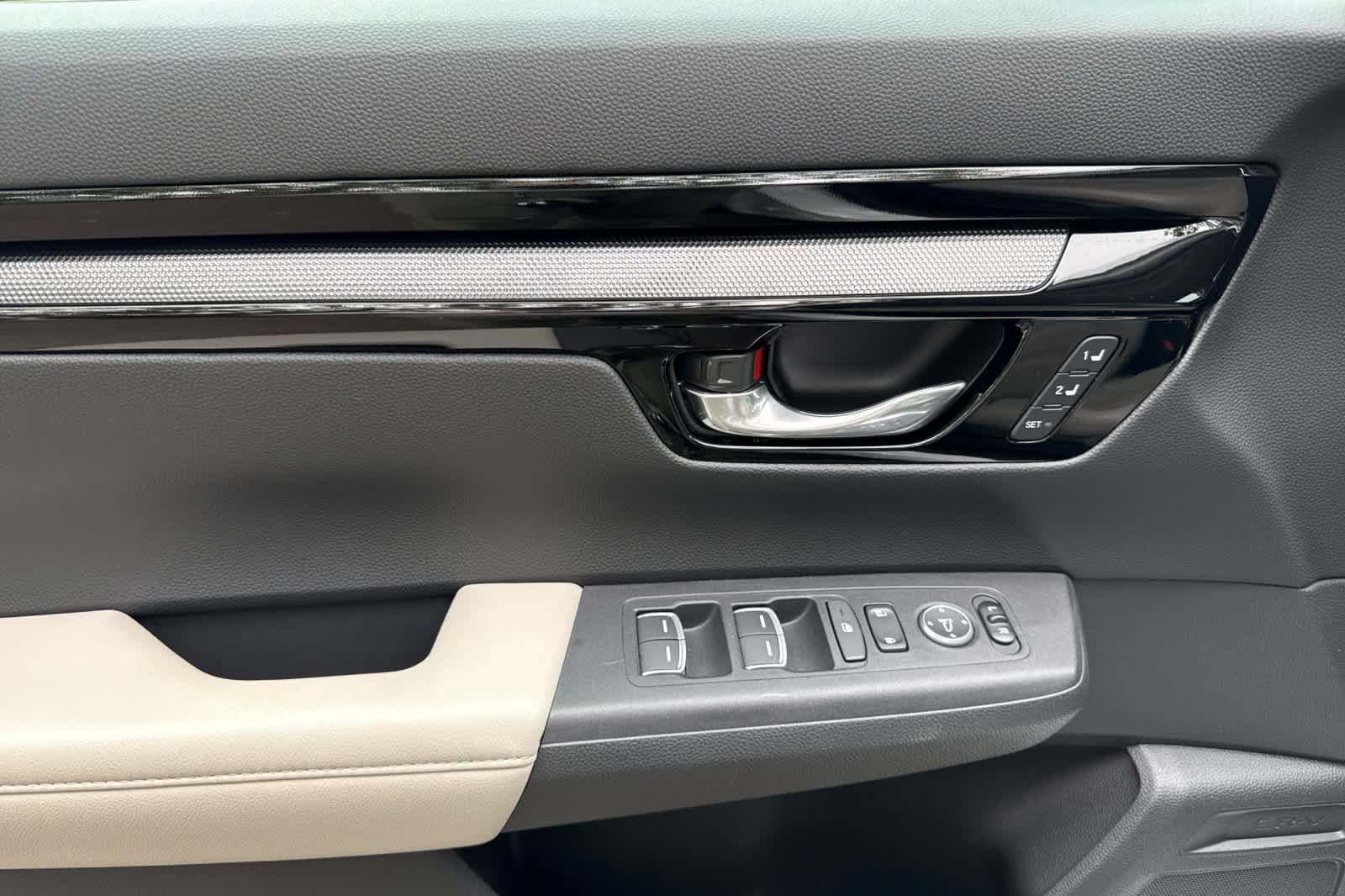 Used 2023 Honda CR-V EX-L image 12