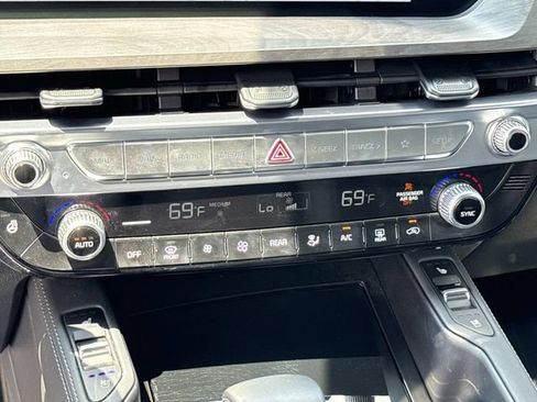 Used 2024 Kia Telluride SX X-Pro AWD/4WD image 22