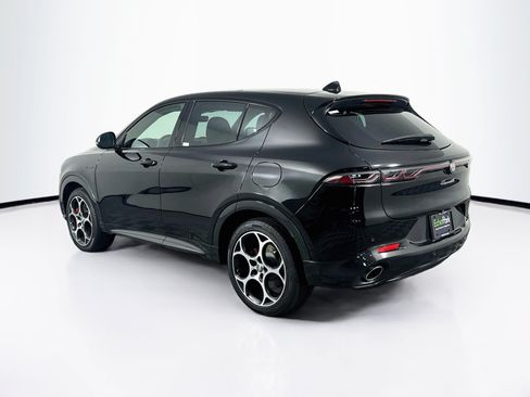 Used 2024 Alfa Romeo Tonale Veloce AWD/4WD image 5