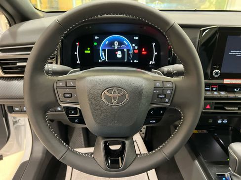 New 2026 Toyota Camry SE w/ Convenience Package image 16