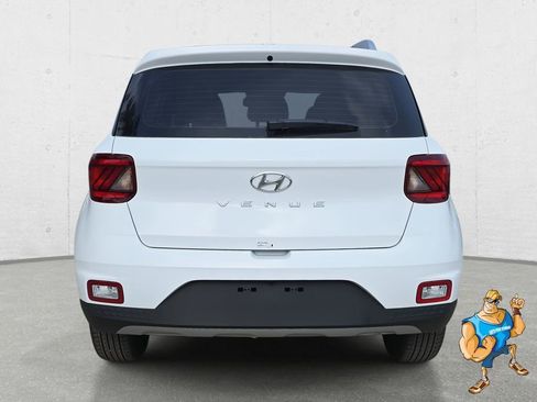 New 2026 Hyundai Venue SEL image 6
