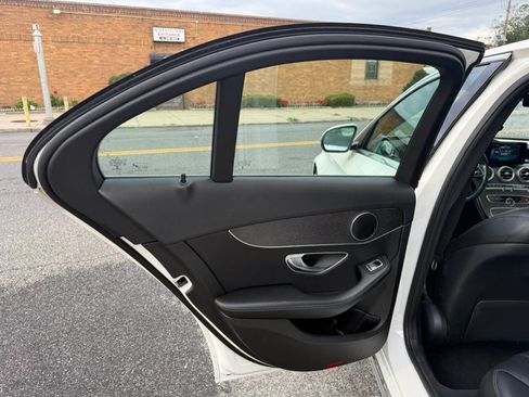 Used 2019 Mercedes-Benz C 300 4MATIC Sedan w/ Premium Package image 23