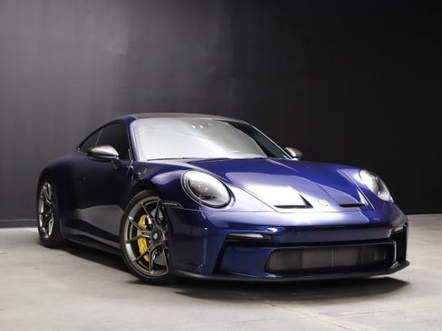 Certified 2023 Porsche 911 GT3 RWD image 3