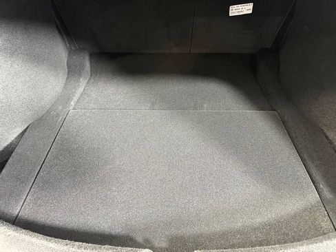 Used 2025 Tesla Model 3 Long Range RWD image 34